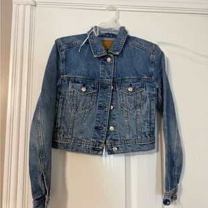 American Eagle Outfitters Classic Blue Jean Jacket